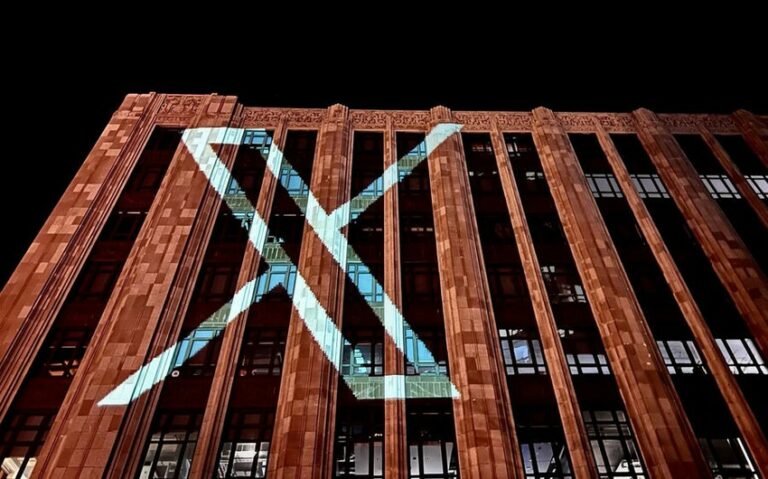 458d8863-e7da-3784-9f72-8a50896b2d65_850