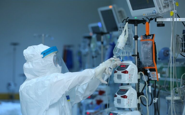 daa3b963-60fa-3ef4-962c-63bf5638fdfb_850