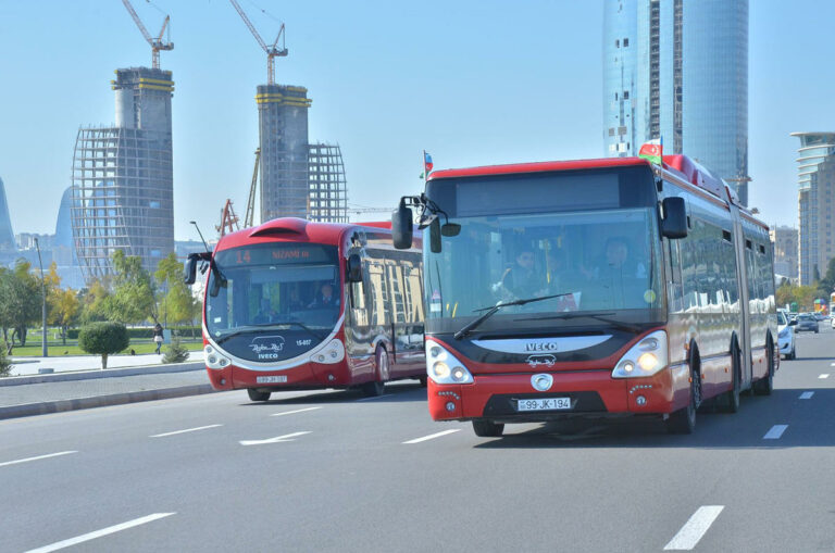baku_bus_051116_08