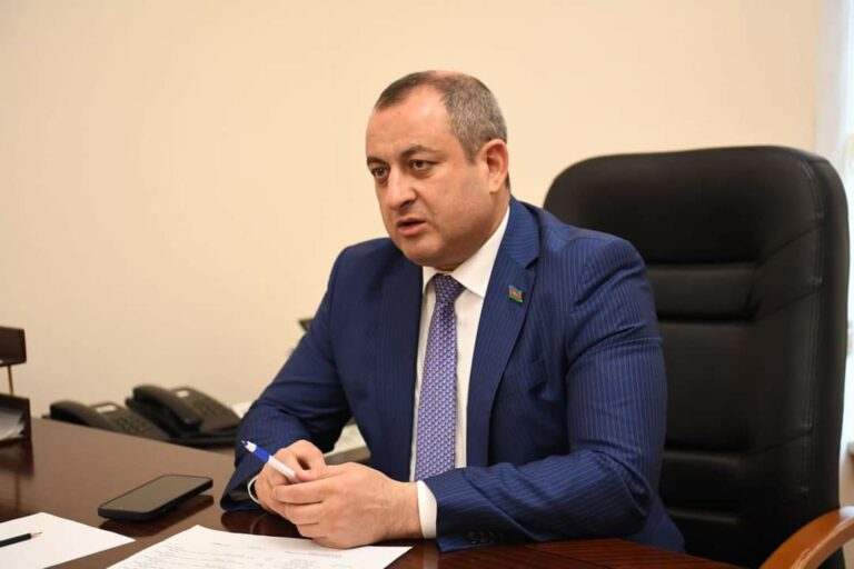 4ada7bf2-8f55-47e4-99c7-0d8a68a39787