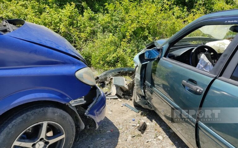 0322872f-4b6b-303c-8636-eef8fc75451b_850