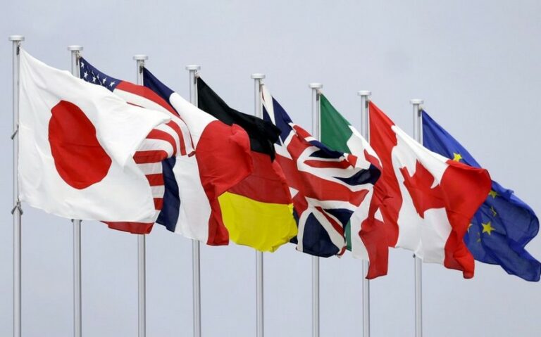 418b203d-7af3-3d20-a229-68b8cf0b45fa_850