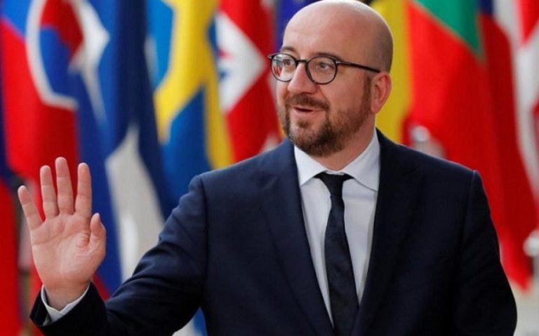 3fbe6319-98b2-32a6-af66-ad3e448e8c56_850