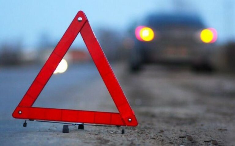 1ce7c4d2-6d55-305c-9da4-7fd1214c5f08_850