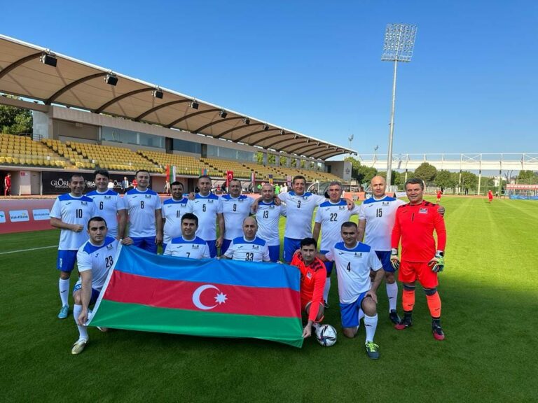 404729348_877436180424547_1041233094161962010_n