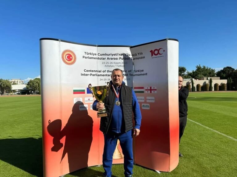 405543755_878883843613114_7434196249430627039_n