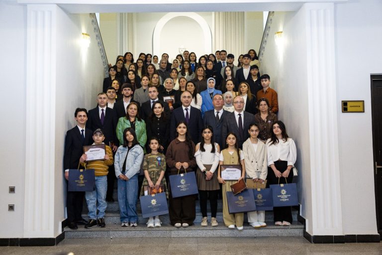 69d65d5e0114d69d65d5e0114e177565628269d65d5e0114a69d65d5e0114c